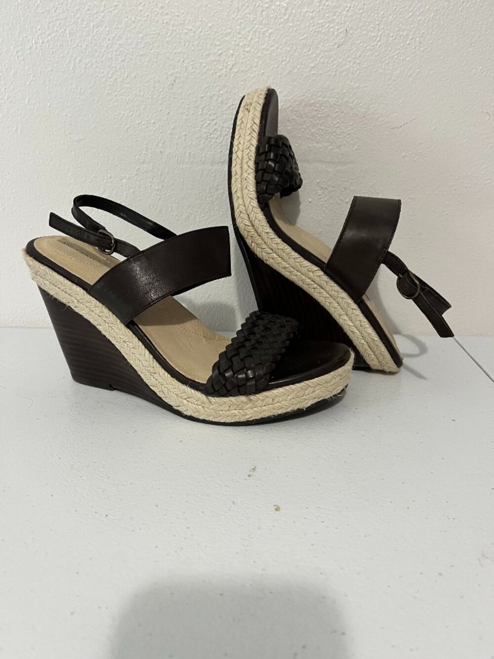 Land's End wedge sandal in dark brown - like new!